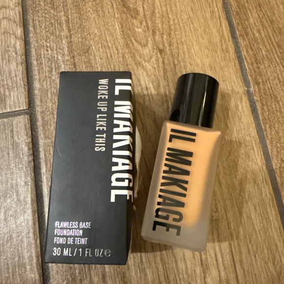 Il Makiage woke up like this - Picture 1 of 2